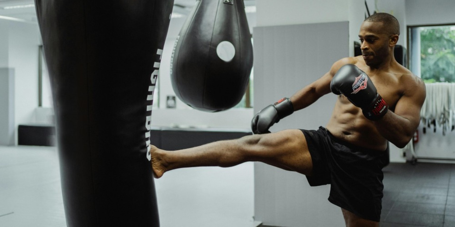 Aspetos positivos e negativos do kickboxing